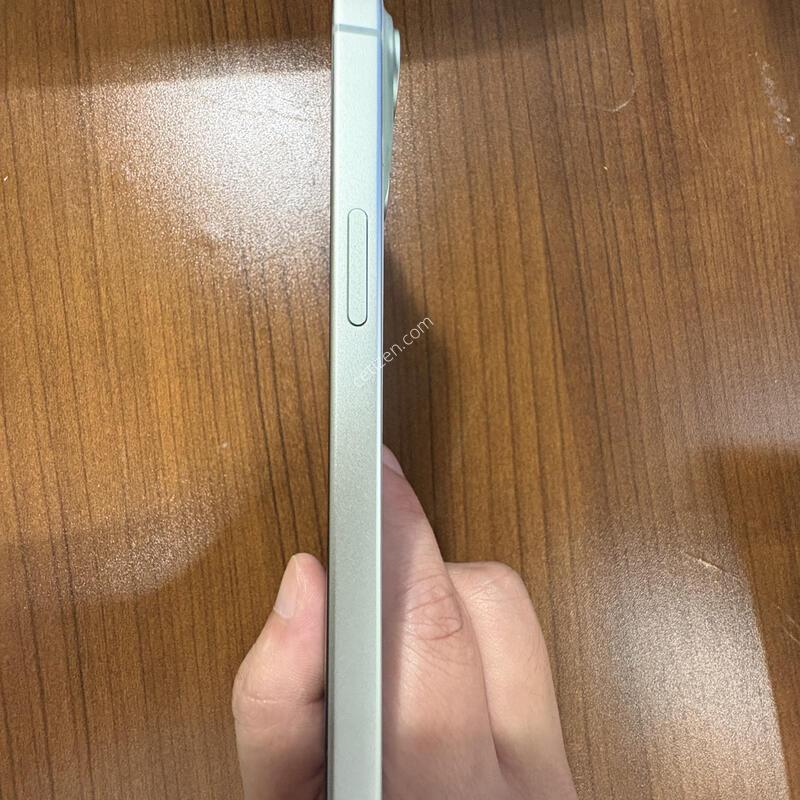 ������15 128GB