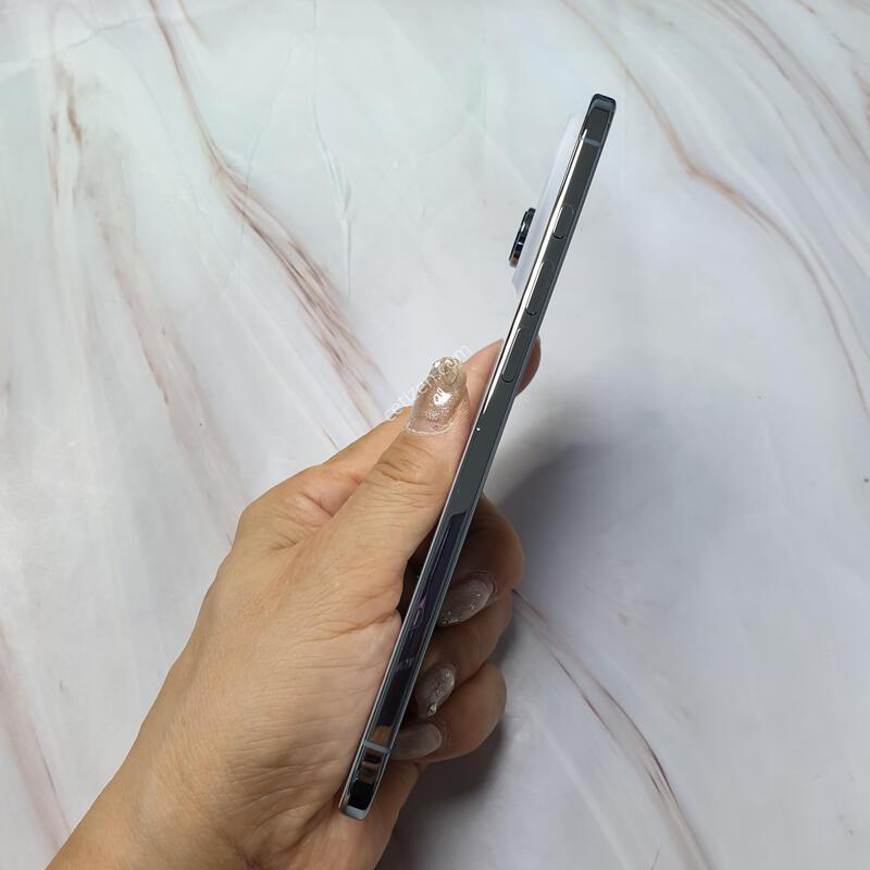 ������17���� ��ī�̺��� 256G S�� �Ǹ�-���͸�100%