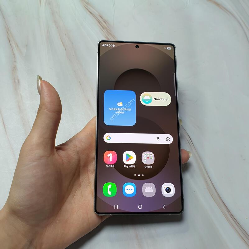 LG ������ S25��Ʈ�� ƼŸ���׷��� 512G A�� �Ǹ��մϴ�