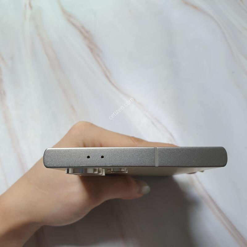 SK ������ S24��Ʈ�� ƼŸ�����ο� 256G ������ �Ǹ��մϴ�