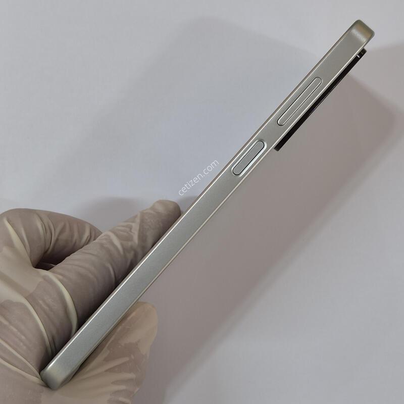 ������ ���̵�8 128GB �׸� 79555