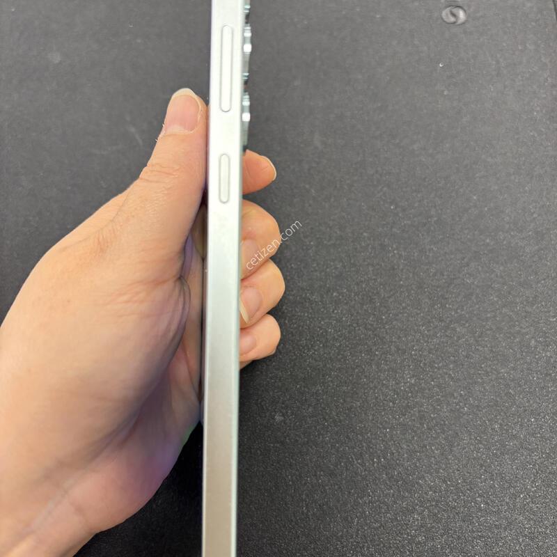 ������ S25 �÷��� 256G(��Ʈ) SS�� �Ǹ��մϴ�.