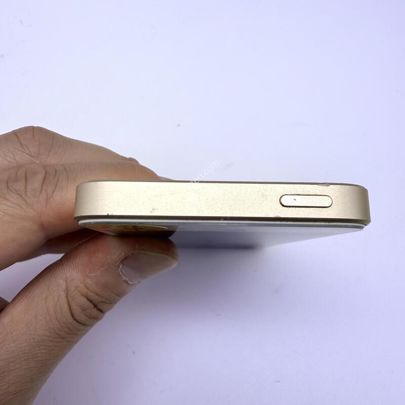 ������se1 ��� 64GB 84% �Ǹ�