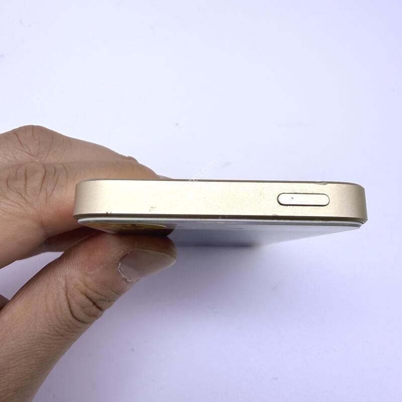 ������se1 ��� 64GB 84% �Ǹ�