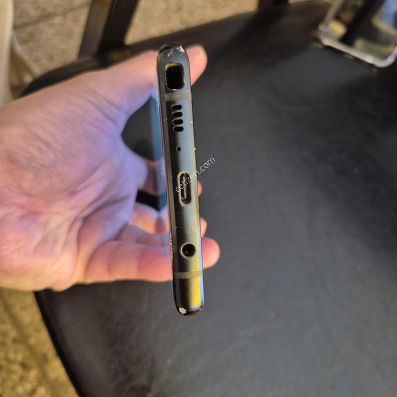N960