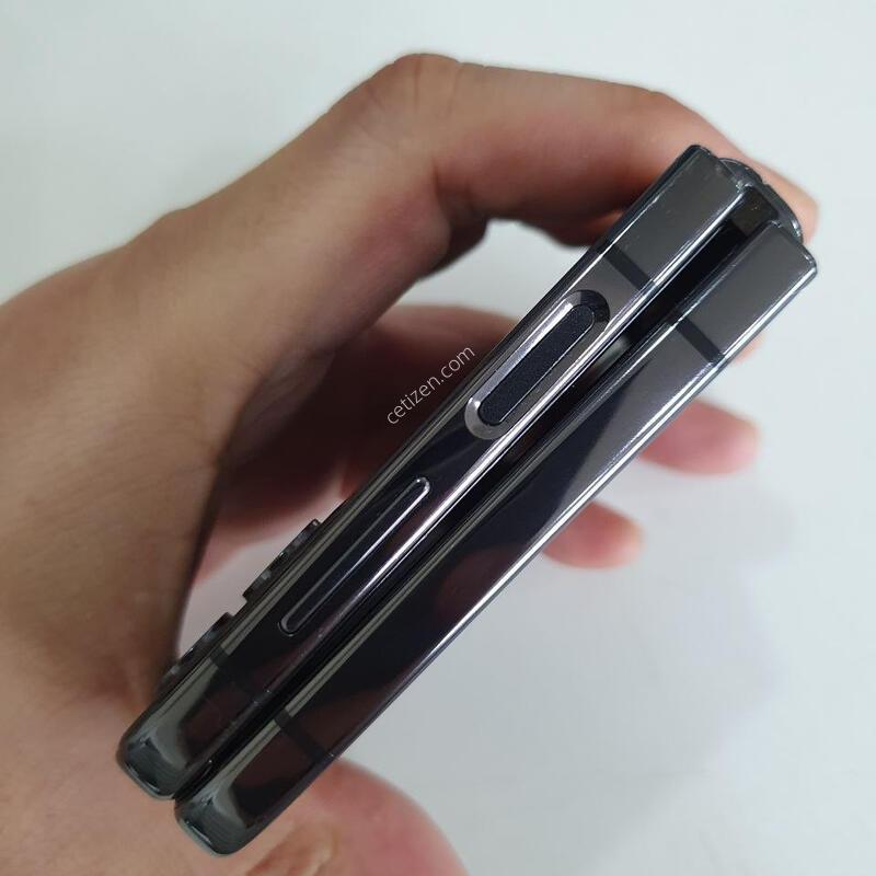 �������ø�4 256G ���ܻ� ���±� �߰��� �����