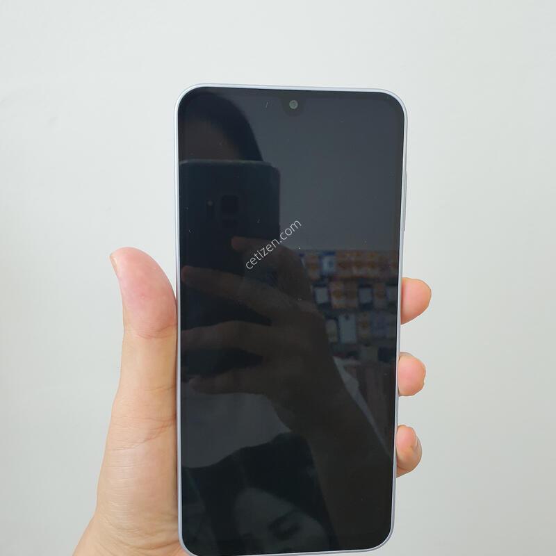 ����4 476