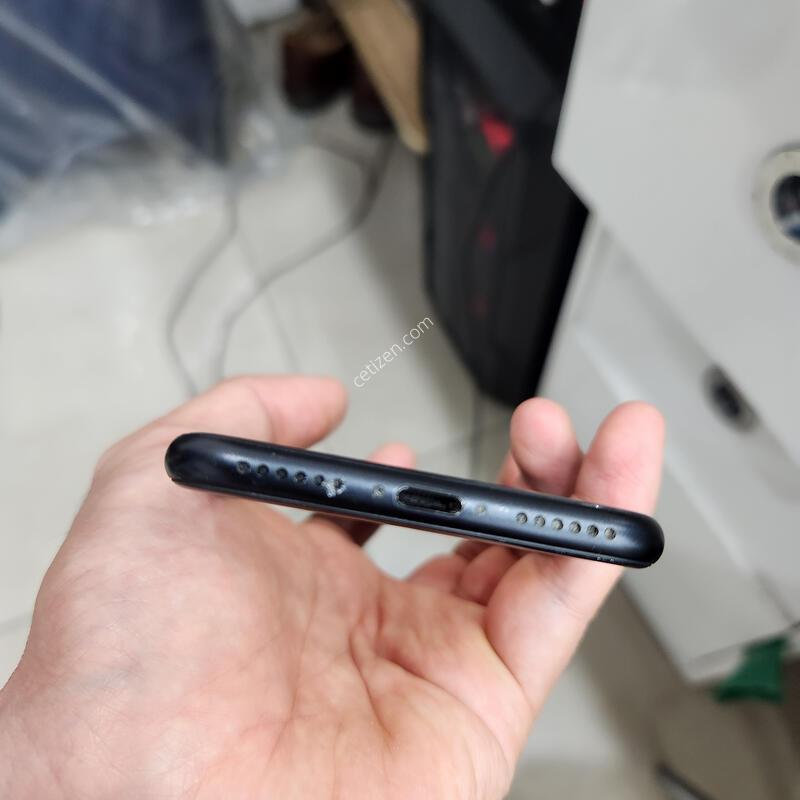 ������SE2 256GB