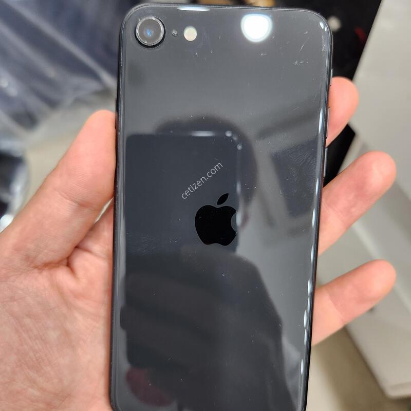 ������SE2 256GB
