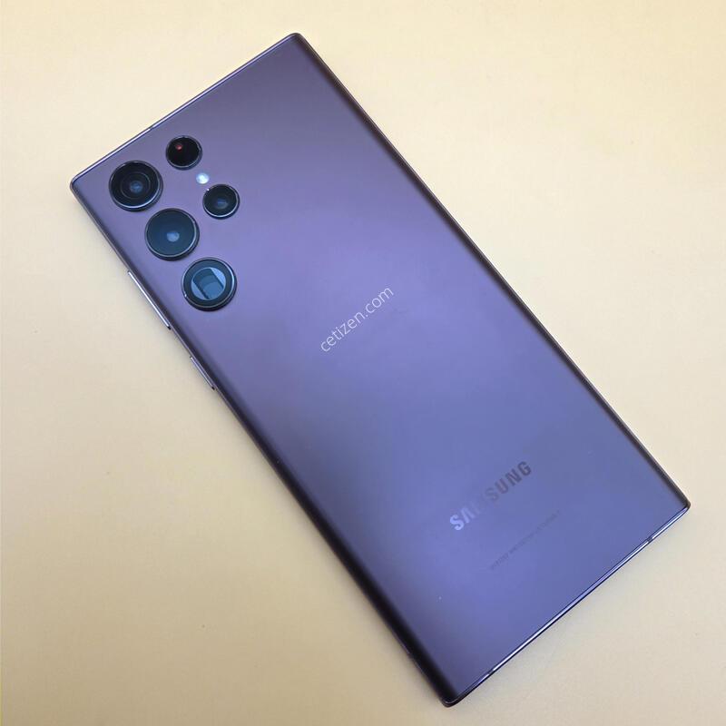 [���۱�]������S22��Ʈ�� �ֻ������� ���ǵ� ����� �߰���