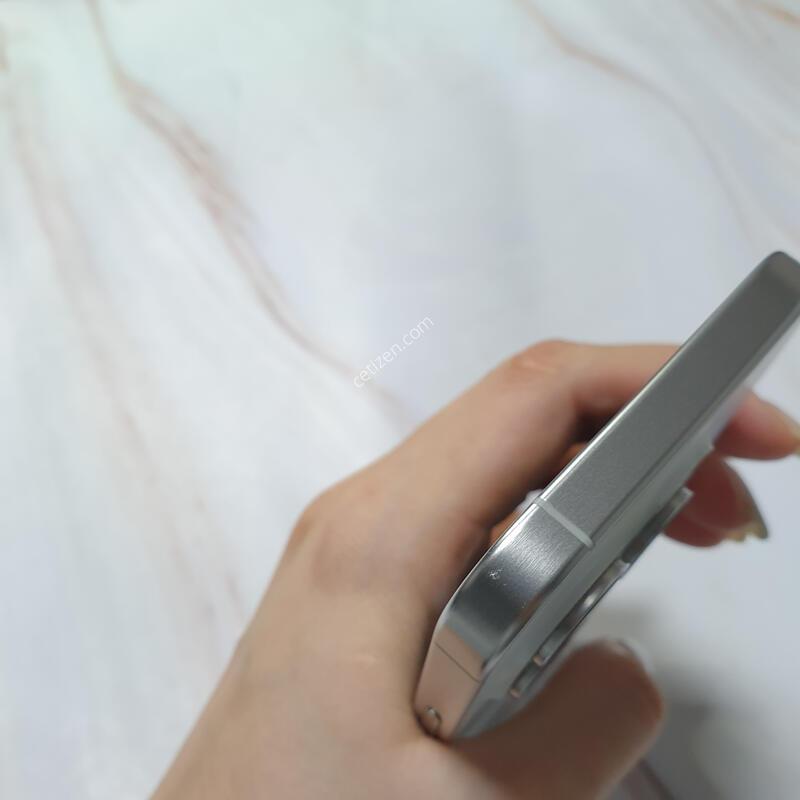 ������15���� ȭ��ƮƼŸ�� 256G ������ �Ǹ��մϴ�