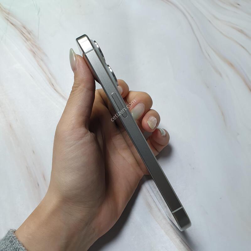 ������15���� ȭ��ƮƼŸ�� 256G ������ �Ǹ��մϴ�