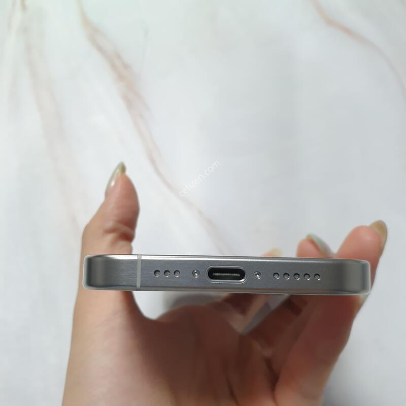 ������15���� ȭ��ƮƼŸ�� 256G ������ �Ǹ��մϴ�