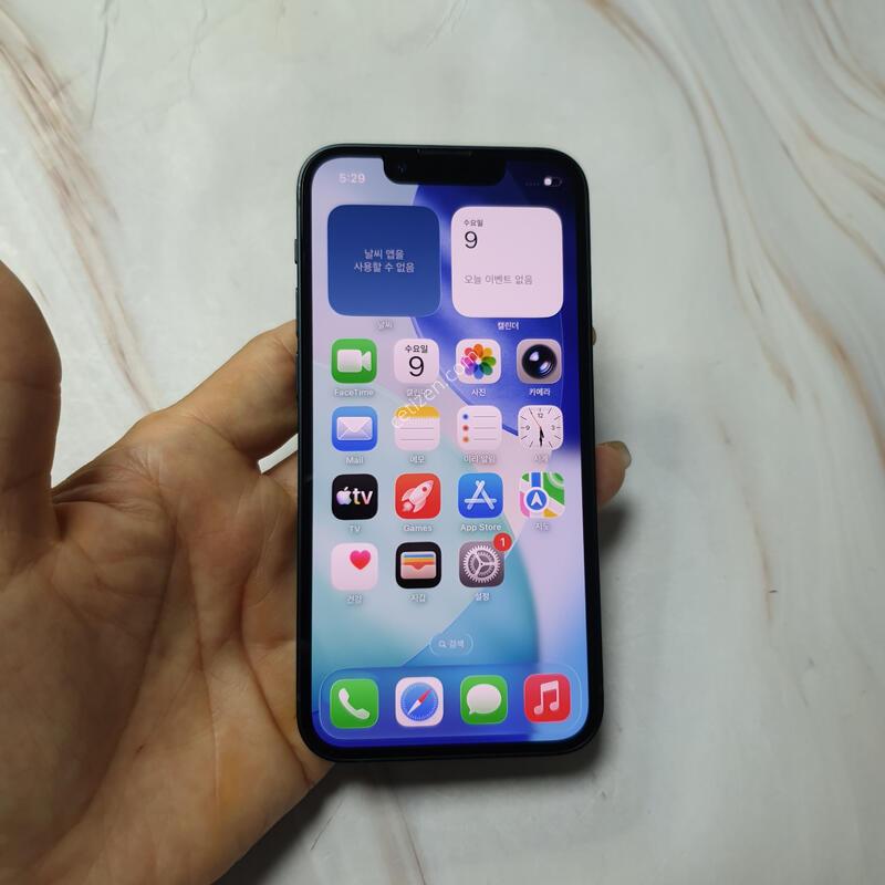 ������13�̴� ���� 128G A�� �Ǹ��մϴ�