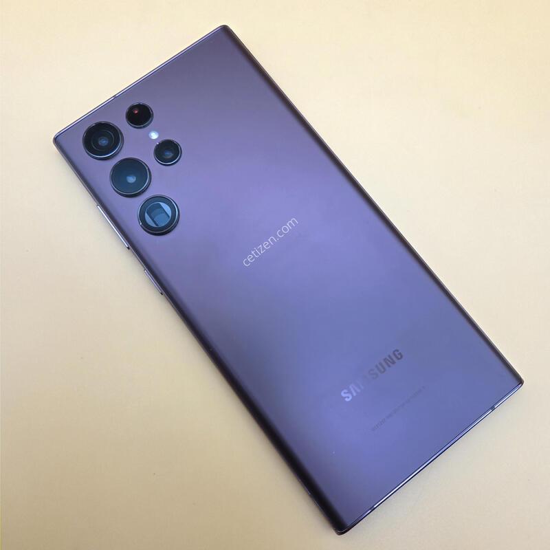 [���۱�]������S22��Ʈ�� �ֻ������� ���ǵ� ����� �߰���