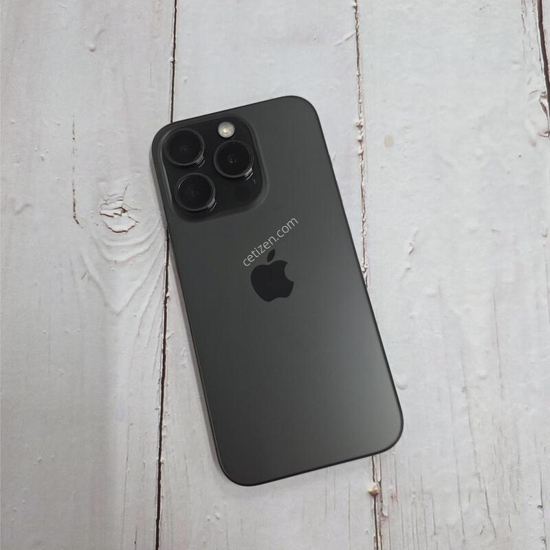 15���� 256GB
