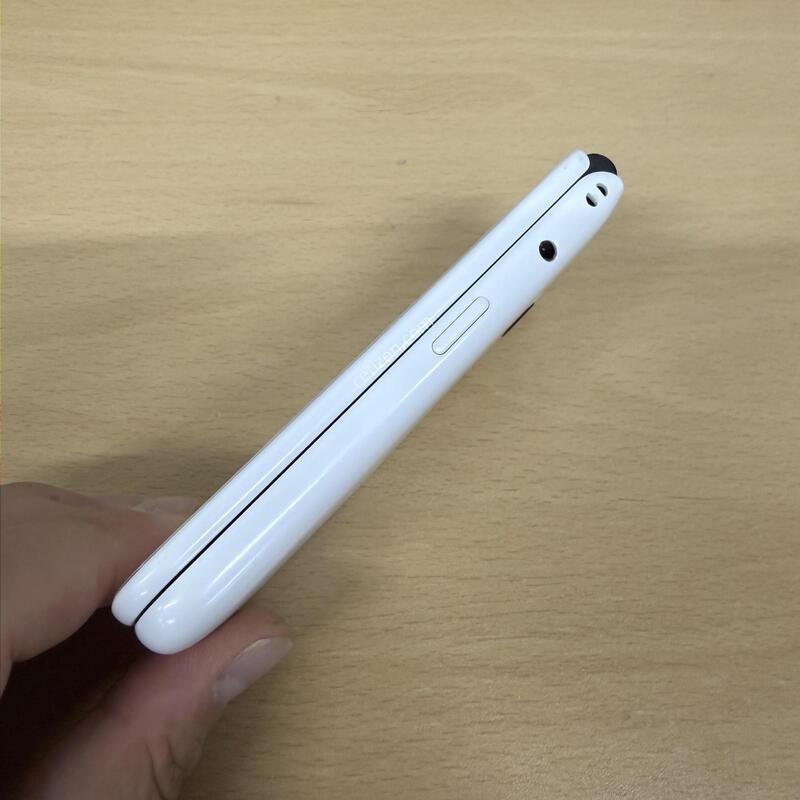 ��Ÿ������ ȭ��Ʈ A�� 32GB