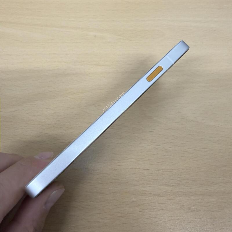 ���̺����ϸ�3 ȭ��Ʈ S�� 128GB