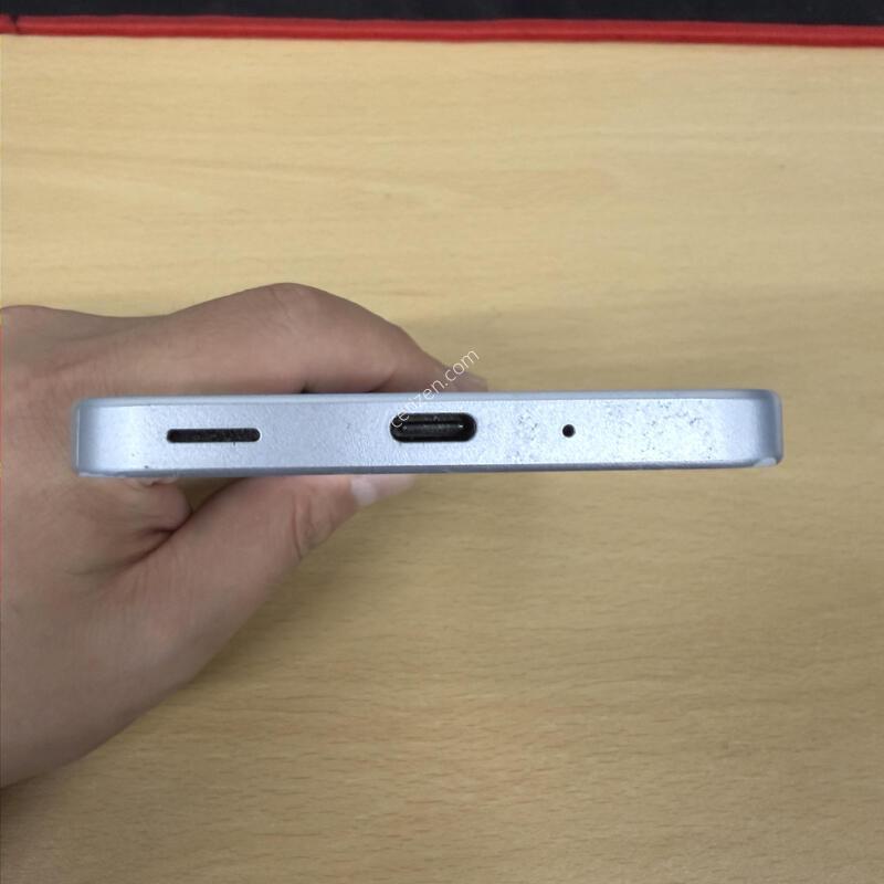�����ù���4 ȭ��Ʈ A�� 128GB