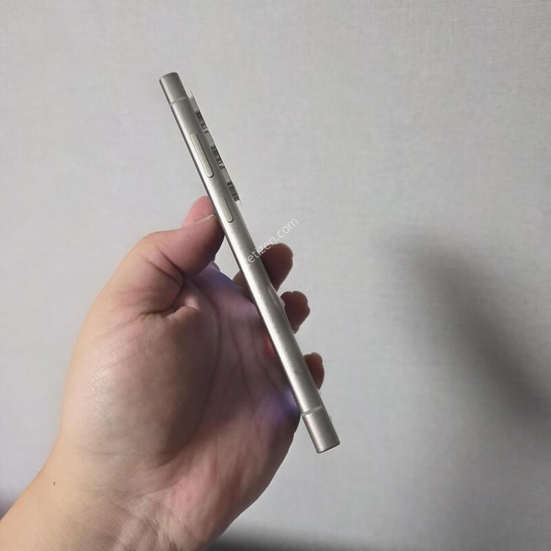 ������ S24��Ʈ�� ƼŸ�� �׷��� 256�Ⱑ A�� �ڱ��� �Ⱦƿ�