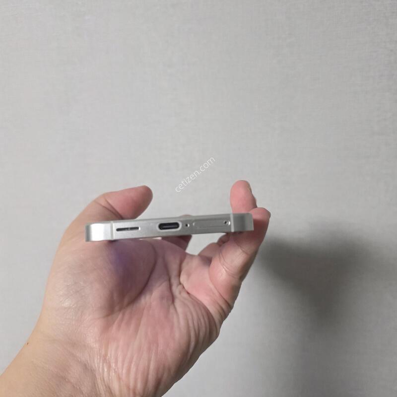 ������ S24 ���� �׷��� 512�Ⱑ A�� �Ⱦƿ�~