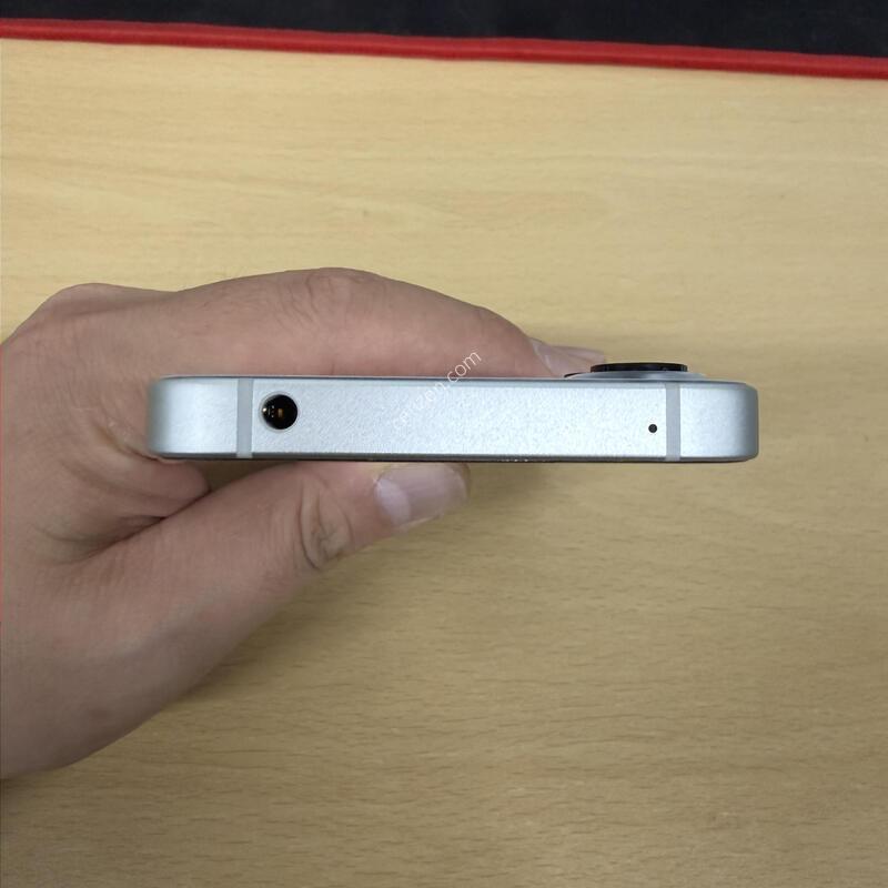 ���̺����ϸ�3 ȭ��Ʈ S�� 128GB