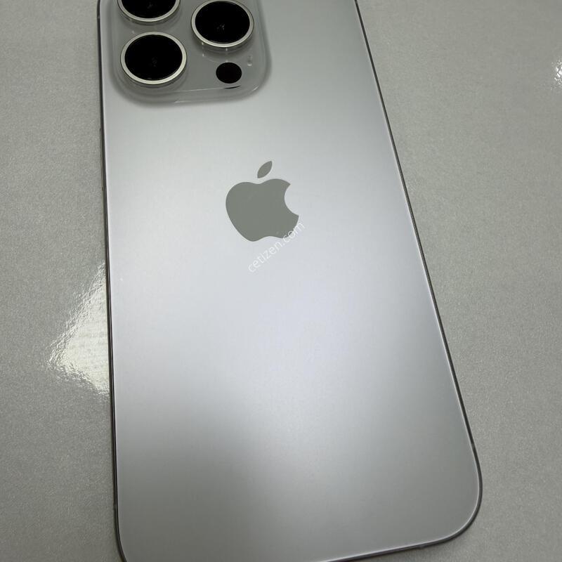 ������15����256GB ȭ��Ʈ