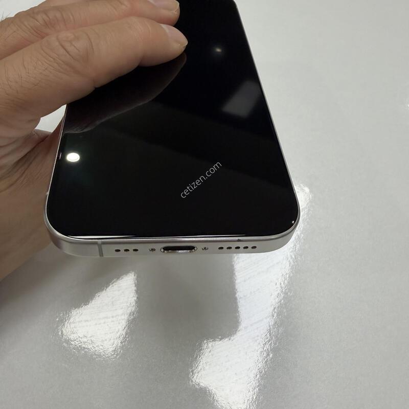������15����256GB ȭ��Ʈ