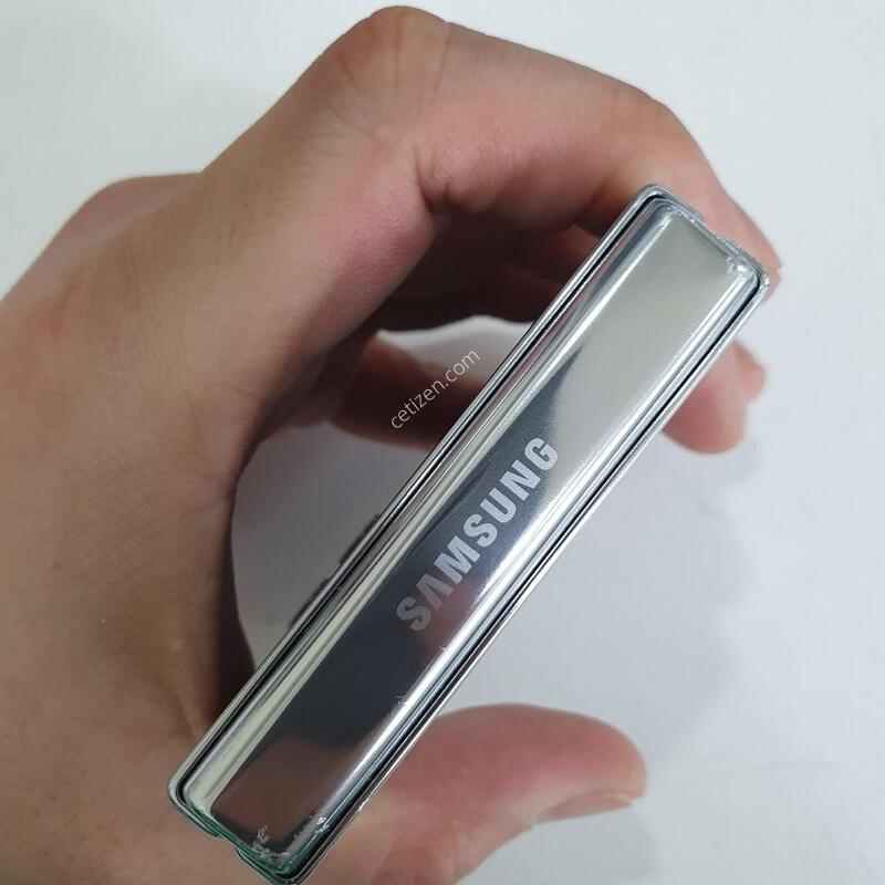 �������ø�5 256G ���ܻ� ���±� �߰��� �����