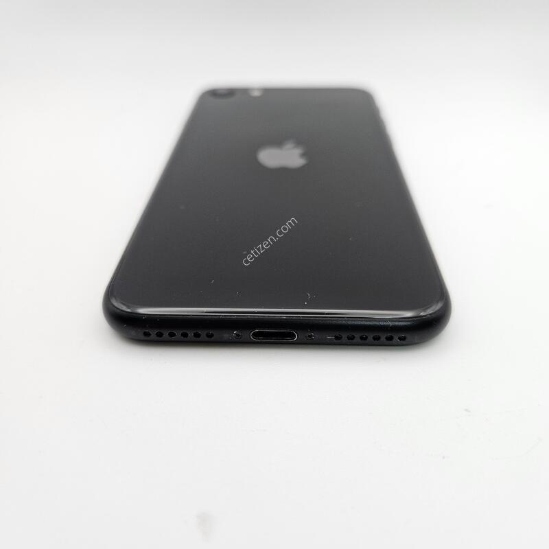 ������SE 2����/ƯS��/���͸�����74%/256GB