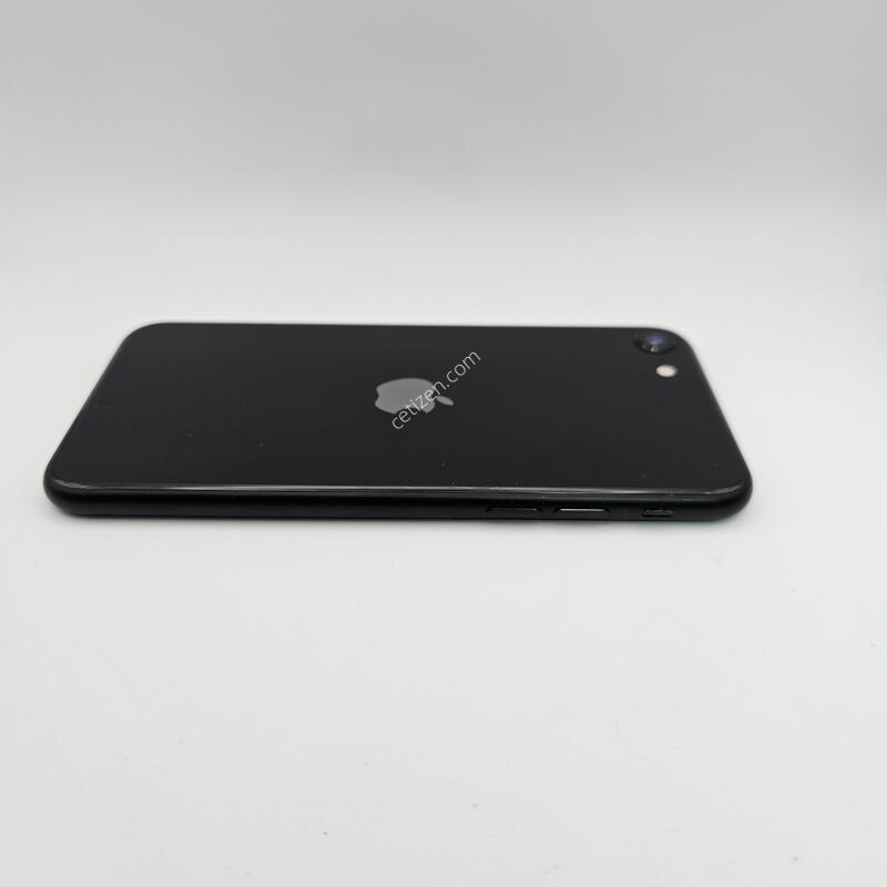 ������SE 2����/ƯS��/���͸�����74%/256GB