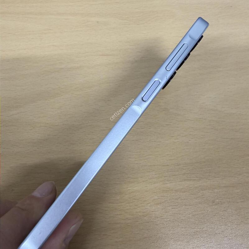 �����ù���4 ȭ��Ʈ A�� 128GB