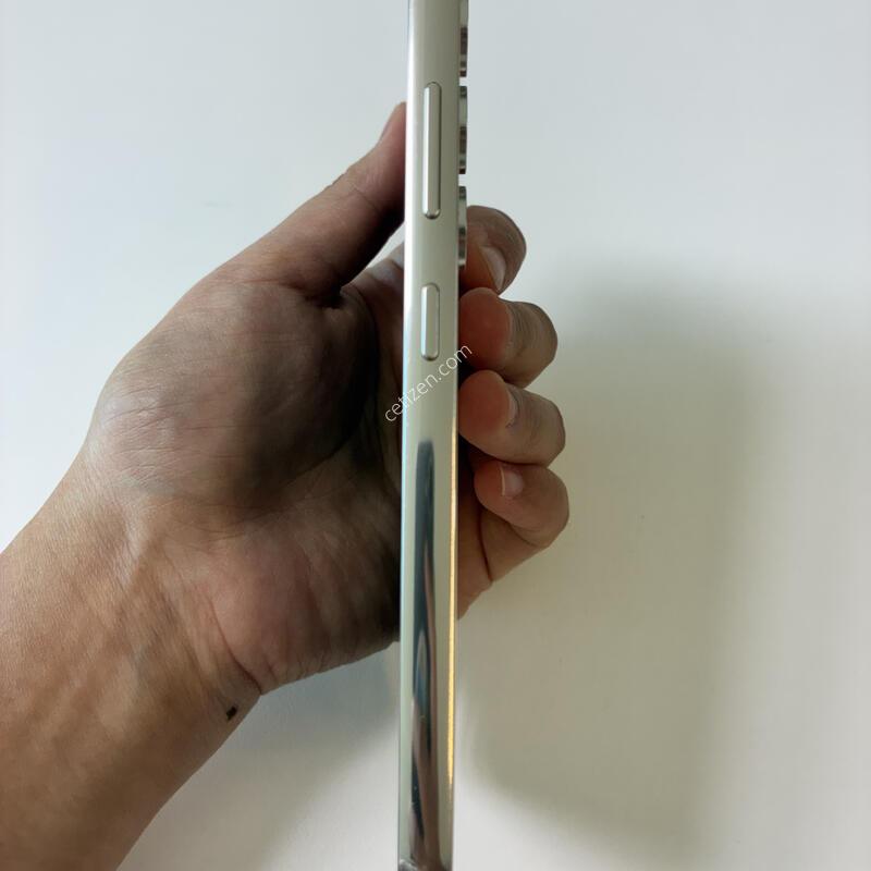 ������ S23 ȭ��Ʈ���� 256G ��밨 �ִ� ��ǰ ������ �Ǹ��մϴ�.