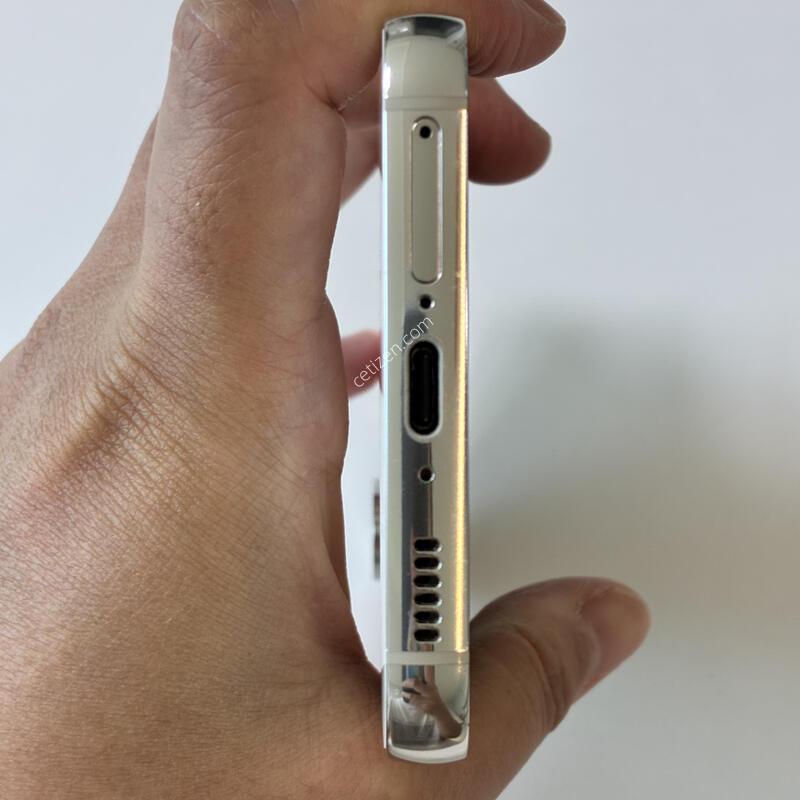 ������ S23 ȭ��Ʈ���� 256G ��밨 �ִ� ��ǰ ������ �Ǹ��մϴ�.