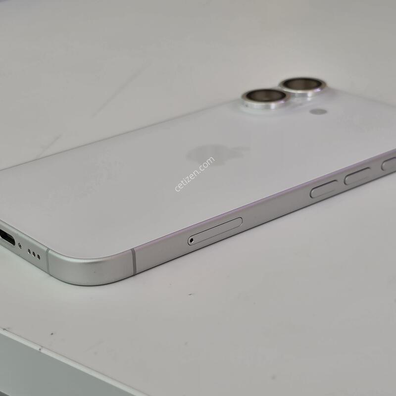 ������16 ȭ��Ʈ 256G �������⽺ / ���͸� 88% / �ܰ� A��