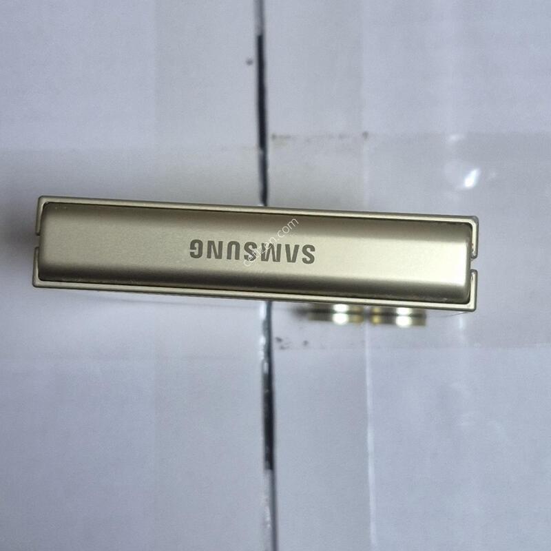 �Ｚ ������ Z �ø�6 ���ο�  256mb