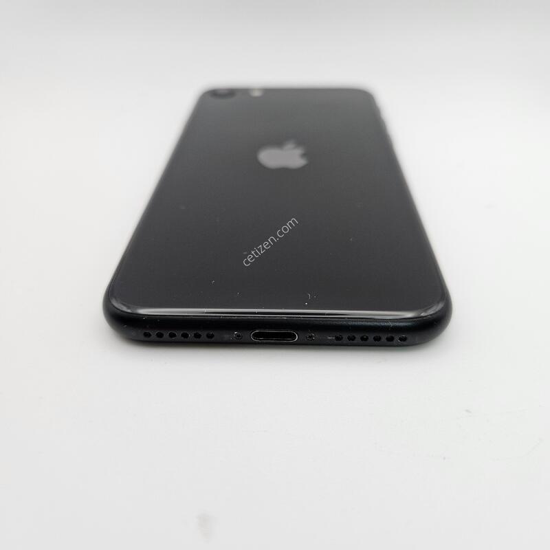 ������SE 2����/ƯS��/���͸�����74%/256GB