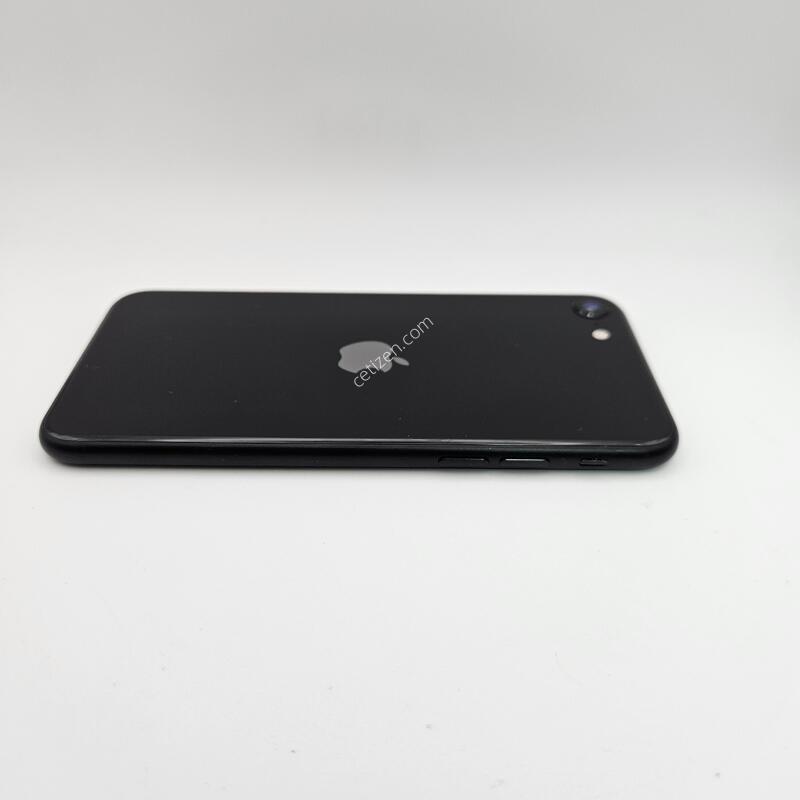 ������SE 2����/ƯS��/���͸�����74%/256GB