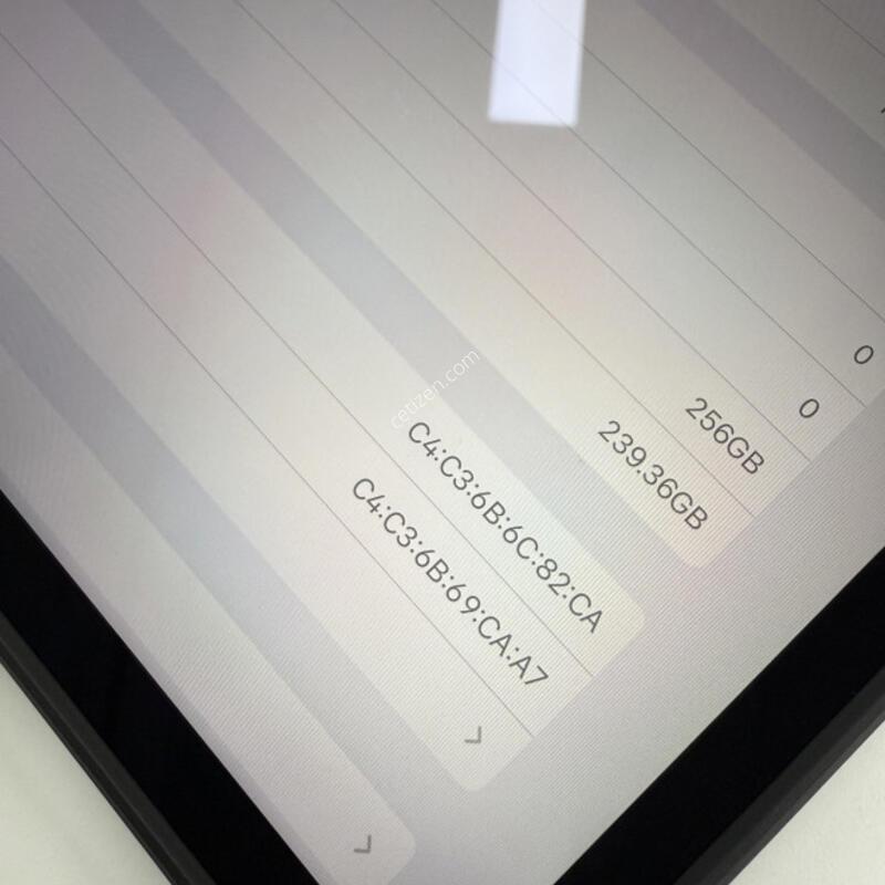 �����е�����11 256GB �Ǹ��մϴ�.