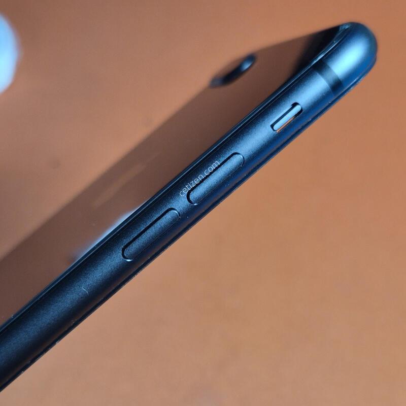 ������8�÷���.256GB.���͸�100%���۱�