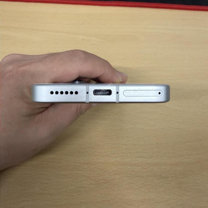 ���̺����ϸ�3 ȭ��Ʈ S�� 128GB