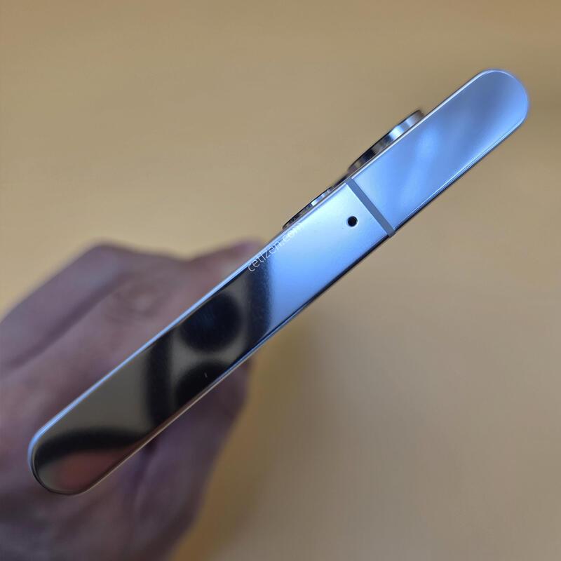 [���۱�]������S22��Ʈ�� �ֻ������� ȭ��Ʈ ����� �߰���