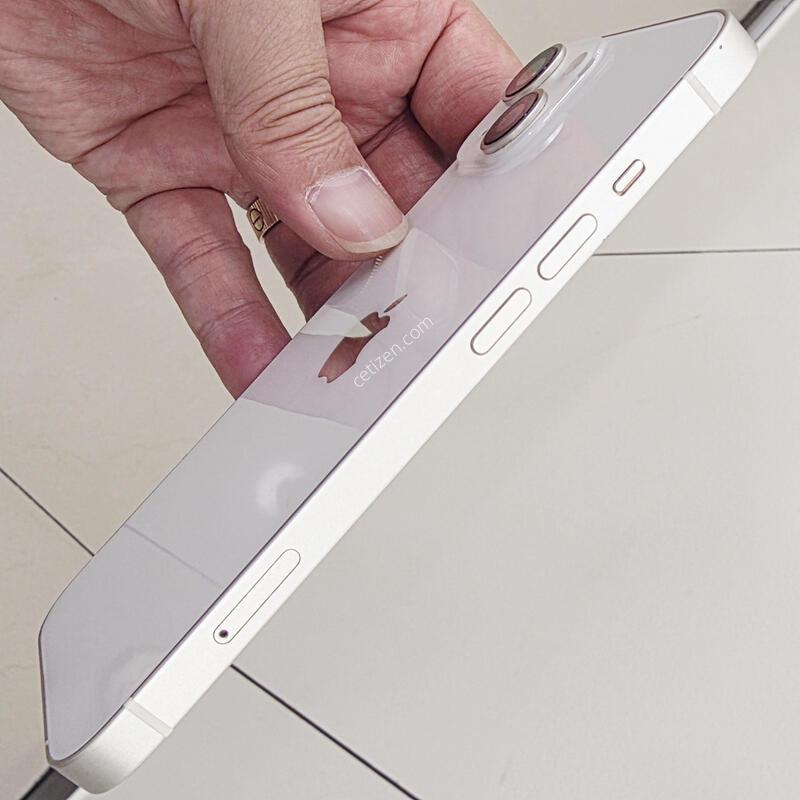 ������ 14  ȭ��Ʈ 128GB ������ �� �Ǹ�