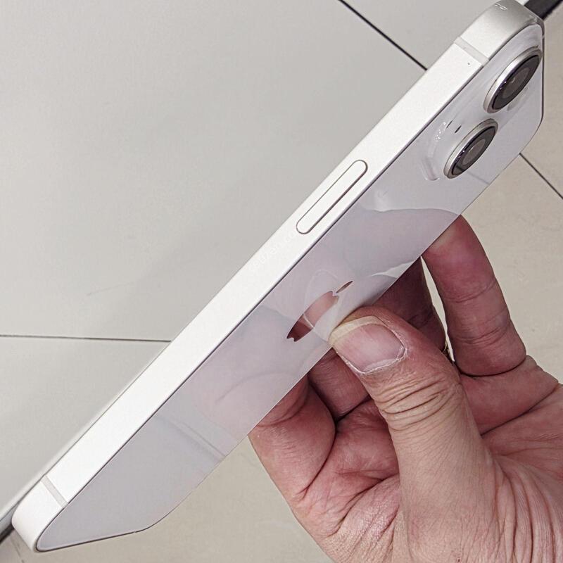 ������ 14  ȭ��Ʈ 128GB ������ �� �Ǹ�