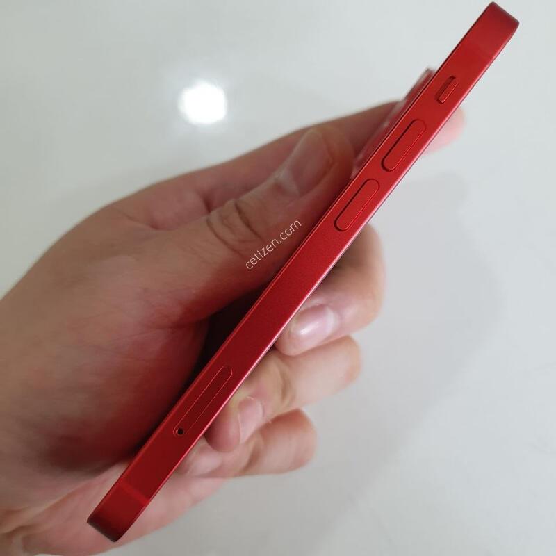 ������12�̴�128G ���ܻ� ���±� ����� �߰���