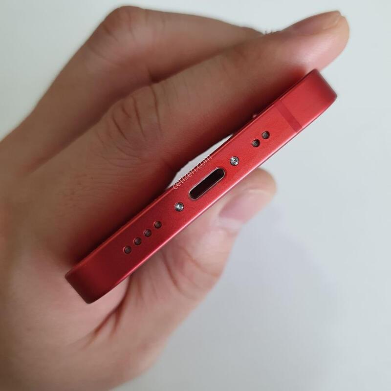 ������12�̴�128G ���ܻ� ���±� ����� �߰���