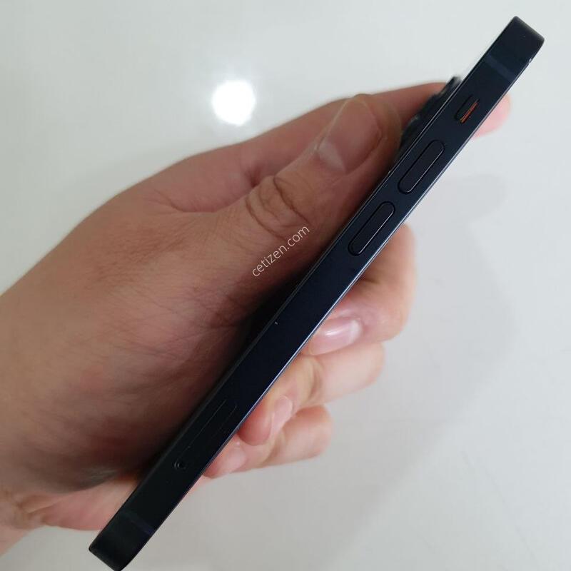 ������13�̴�256G ���ܻ� ���±� �߰��� �����