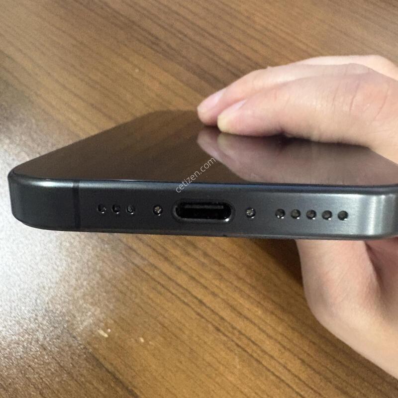 15���� (256GB) �ܰ�sss��