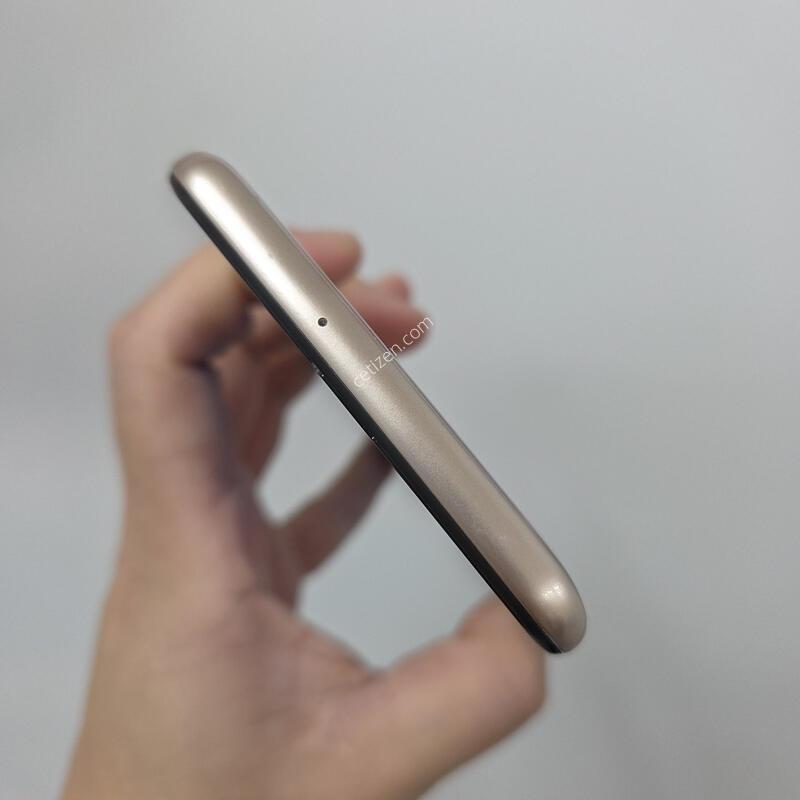 ������ ���̵�4 32GB ���