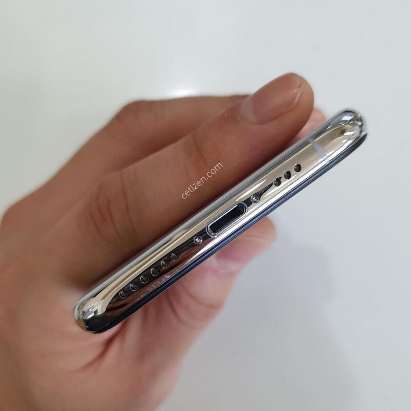 ������ XS 256G ���ܻ� ������ ������ �߰��� �����